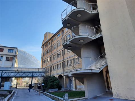 Veduta architettonica e contestualizzazione urbana della Casa di Cura L'Immacolata di Celano
