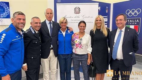 dettaglio tecnico delle guide cintura azzurre per l'installazione Gruppo 0+