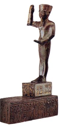 statua del dio Min nel suo aspetto itifallico tradizionale