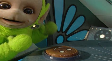 Teletubbies eating Tubby Toast