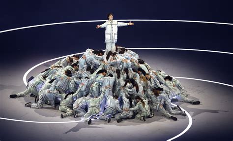 Ghali durante una performance live