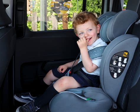 Importanza della sicurezza bambini in auto