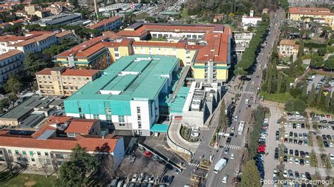 Veduta aerea o panoramica dell'Azienda Ospedaliero-Universitaria Careggi di Firenze