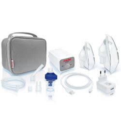 Aerosol compatto in una borsa da viaggio