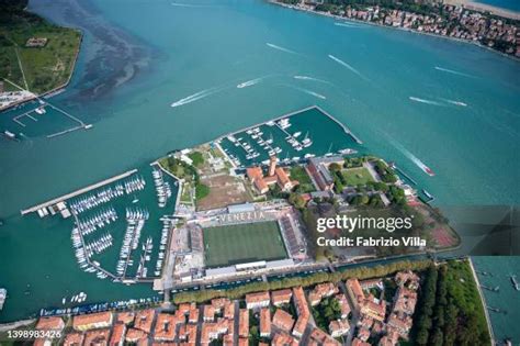Veduta aerea dello Stadio Pier Luigi Penzo di Venezia, situato sull'isola di Sant'Elena