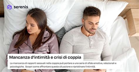 Coppia in attesa in intimità