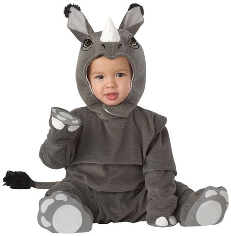 Teneri costumi di animali per neonati