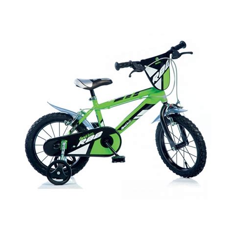 Bambino che monta una bicicletta da 14 pollici