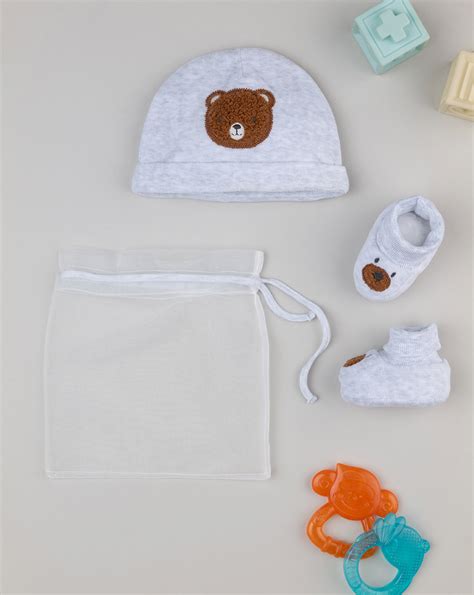 Set di accessori neonato Prénatal: cappellino, bavaglino, calzine morbide